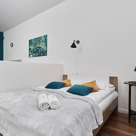 Dominikanska Old Town Studio W Kamienicy By Noclegi Renters Wroclaw Exterior photo